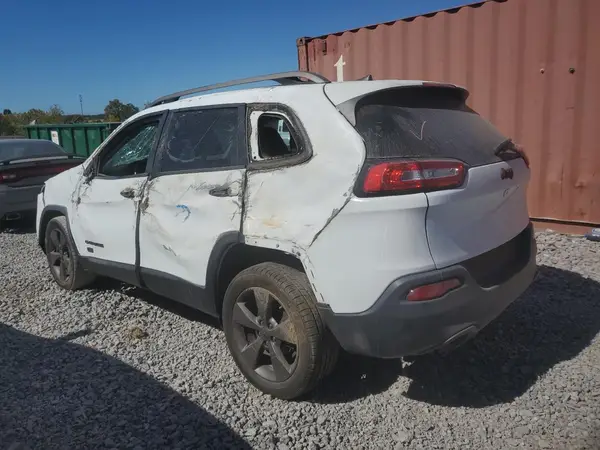 1C4PJLCB2GW297161 2016 JEEP GRAND CHEROKEE - Image 2