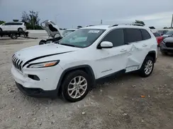 1C4PJLCB2GW376586 2016 JEEP GRAND CHEROKEE