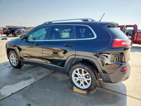 1C4PJLCB4HD232163 2017 JEEP GRAND CHEROKEE - Image 2