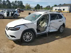 1C4PJLCB4KD159528 2019 JEEP GRAND CHEROKEE