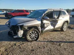 1C4PJLCB4KD339978 2019 JEEP GRAND CHEROKEE