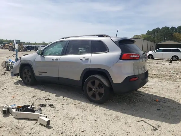 1C4PJLCB5GW256619 2016 JEEP GRAND CHEROKEE - Image 2