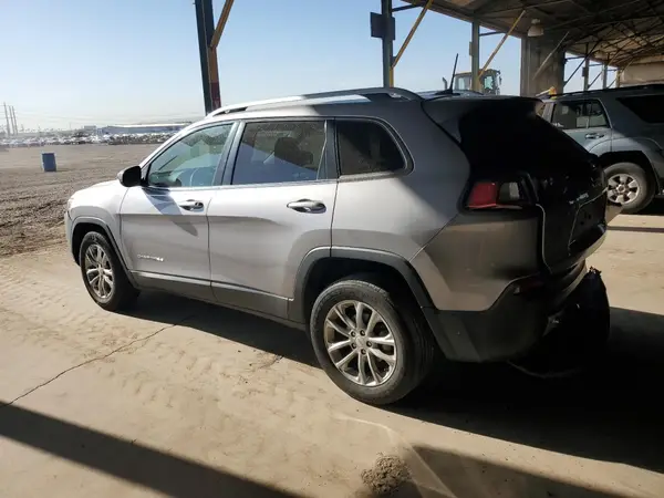 1C4PJLCB7KD376684 2019 JEEP GRAND CHEROKEE - Image 2