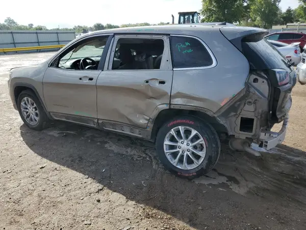 1C4PJLCB7KD387698 2019 JEEP GRAND CHEROKEE - Image 2