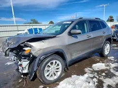 1C4PJLCB7KD396384 2019 JEEP GRAND CHEROKEE