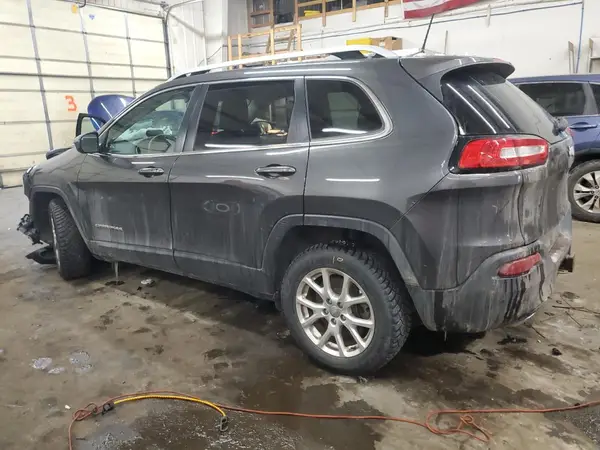 1C4PJLCS3GW136883 2016 JEEP GRAND CHEROKEE - Image 2
