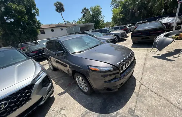 1C4PJLDB0HW541535 2017 JEEP GRAND CHEROKEE - Image 1
