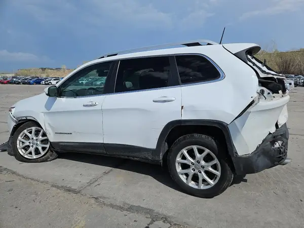 1C4PJLLB1JD534029 2018 JEEP GRAND CHEROKEE - Image 2