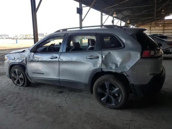 1C4PJLLB8KD324691 2019 JEEP GRAND CHEROKEE - Image 2