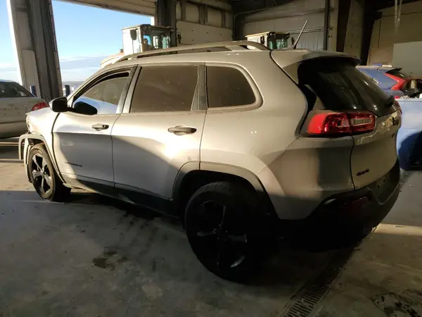 1C4PJMAB7HW532888 2017 JEEP GRAND CHEROKEE - Image 2
