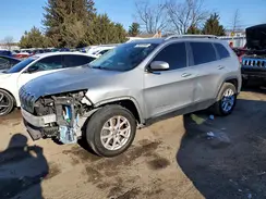 1C4PJMCB0GW134532 2016 JEEP GRAND CHEROKEE