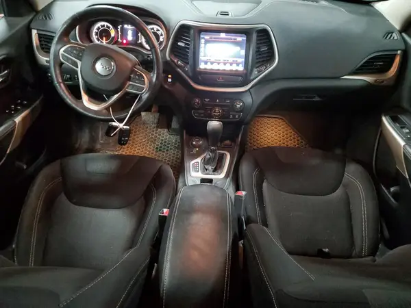 1C4PJMCB1HW621174 2017 JEEP GRAND CHEROKEE - Image 8