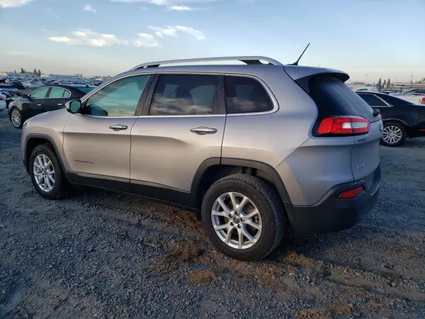 1C4PJMCB1JD548616 2018 JEEP GRAND CHEROKEE - Image 2
