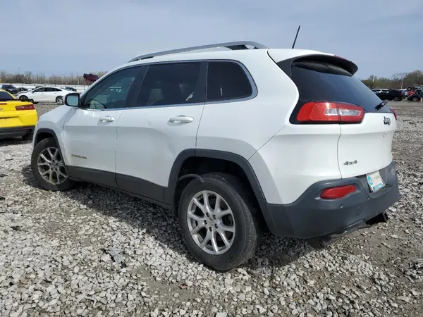 1C4PJMCB2GW279393 2016 JEEP GRAND CHEROKEE - Image 2