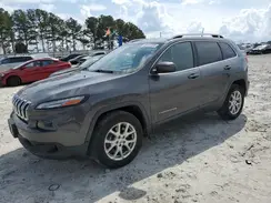 1C4PJMCB2GW286568 2016 JEEP GRAND CHEROKEE