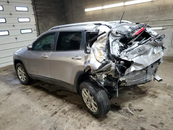 1C4PJMCB2GW305975 2016 JEEP GRAND CHEROKEE - Image 2