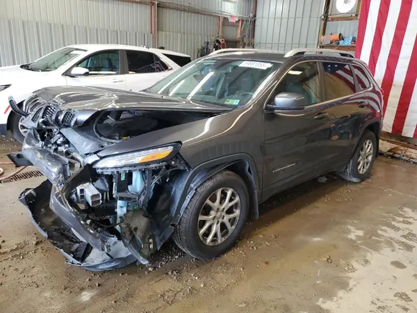 1C4PJMCB2HW609258 2017 JEEP GRAND CHEROKEE - Image 1