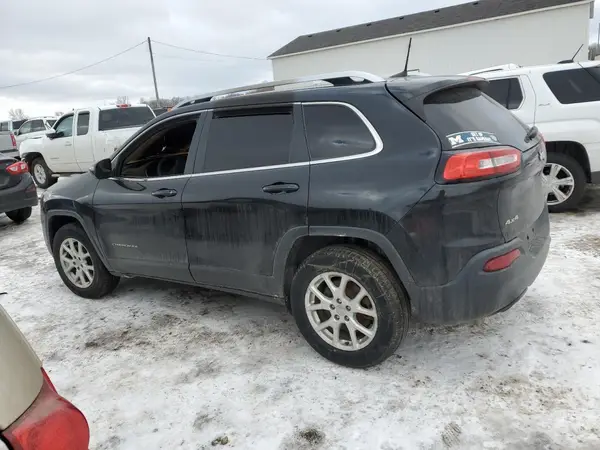 1C4PJMCB3GW156377 2016 JEEP GRAND CHEROKEE - Image 2