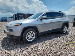 1C4PJMCB3GW316340 2016 JEEP GRAND CHEROKEE
