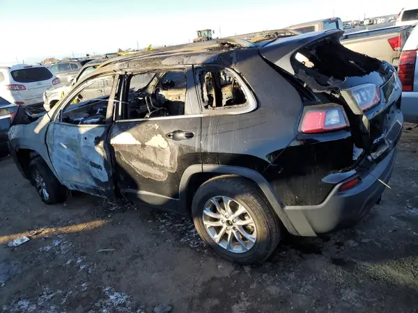1C4PJMCB3KD127563 2019 JEEP GRAND CHEROKEE - Image 2