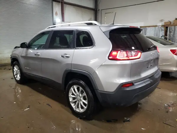 1C4PJMCB3KD255284 2019 JEEP GRAND CHEROKEE - Image 2