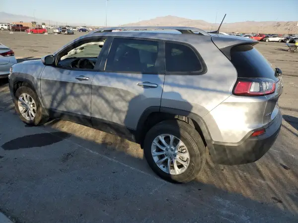 1C4PJMCB3MD108708 2021 JEEP GRAND CHEROKEE - Image 2