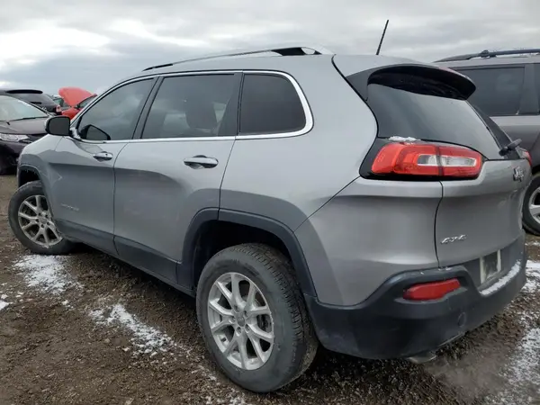 1C4PJMCB5GW111893 2016 JEEP GRAND CHEROKEE - Image 2