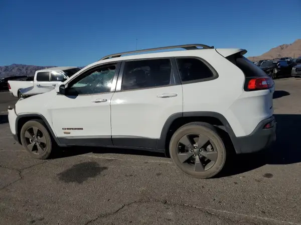 1C4PJMCB6GW250379 2016 JEEP GRAND CHEROKEE - Image 2