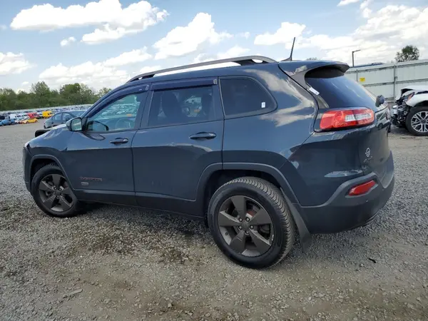 1C4PJMCB6HW568617 2017 JEEP GRAND CHEROKEE - Image 2