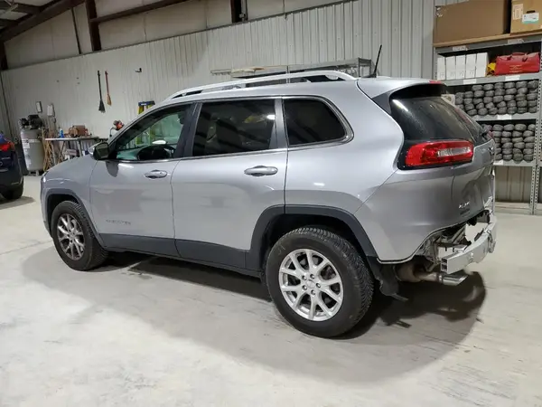 1C4PJMCB7HW656494 2017 JEEP GRAND CHEROKEE - Image 2