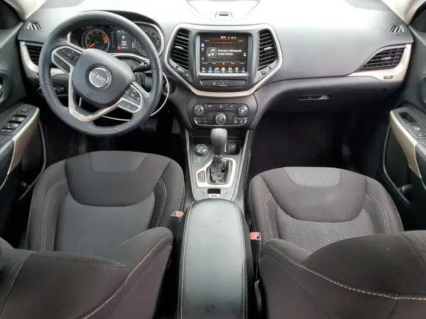 1C4PJMCB7HW658813 2017 JEEP GRAND CHEROKEE - Image 8