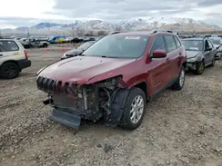 1C4PJMCB8HW651871 2017 JEEP GRAND CHEROKEE