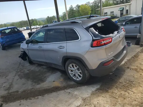 1C4PJMCB8JD564196 2018 JEEP GRAND CHEROKEE - Image 2
