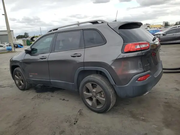1C4PJMCS1HW509619 2017 JEEP GRAND CHEROKEE - Image 2