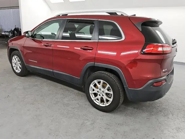 1C4PJMCS2HW601645 2017 JEEP GRAND CHEROKEE - Image 2