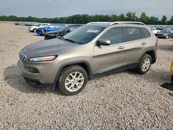 1C4PJMCS2HW623001 2017 JEEP GRAND CHEROKEE