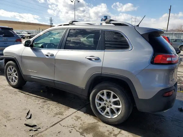 1C4PJMCS3GW340900 2016 JEEP GRAND CHEROKEE - Image 2