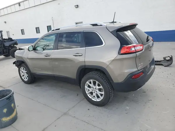 1C4PJMCS3HW530567 2017 JEEP GRAND CHEROKEE - Image 2