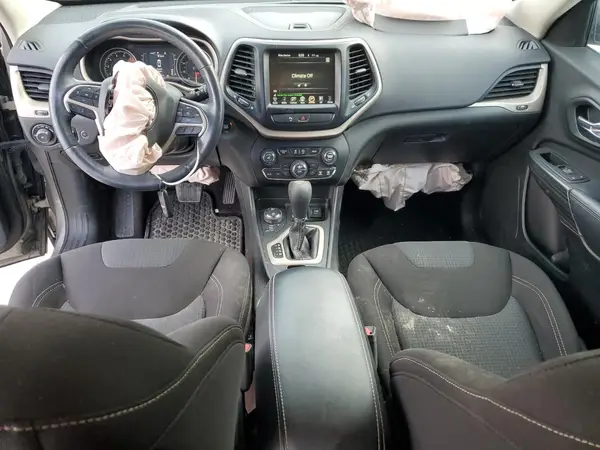 1C4PJMCS3HW530567 2017 JEEP GRAND CHEROKEE - Image 8
