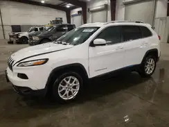 1C4PJMCS3HW606482 2017 JEEP GRAND CHEROKEE