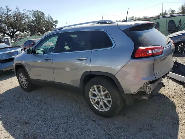 1C4PJMCS4GW148806 2016 JEEP GRAND CHEROKEE - Image 2