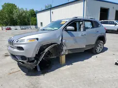 1C4PJMCS4GW252227 2016 JEEP GRAND CHEROKEE