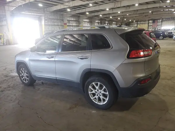 1C4PJMCS5GW254102 2016 JEEP GRAND CHEROKEE - Image 2