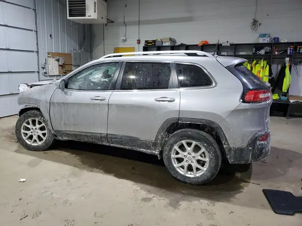 1C4PJMCS5GW345807 2016 JEEP GRAND CHEROKEE - Image 2