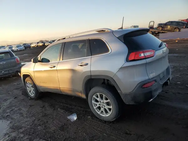 1C4PJMCS5HW625843 2017 JEEP GRAND CHEROKEE - Image 2