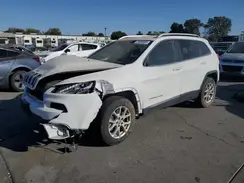 1C4PJMCS6HW563451 2017 JEEP GRAND CHEROKEE