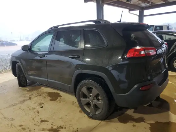 1C4PJMCS7HW563474 2017 JEEP GRAND CHEROKEE - Image 2