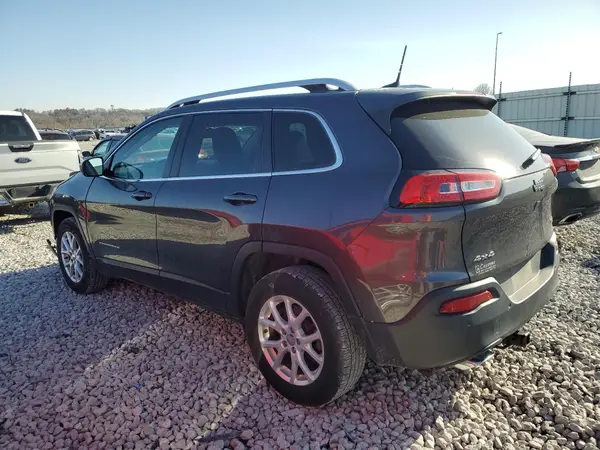 1C4PJMCS7HW588259 2017 JEEP GRAND CHEROKEE - Image 2