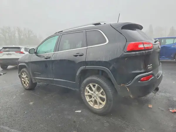 1C4PJMCS7HW612902 2017 JEEP GRAND CHEROKEE - Image 2