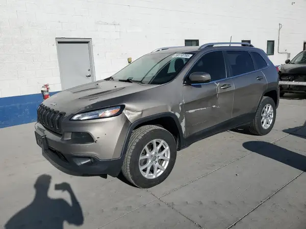 1C4PJMCS7HW615637 2017 JEEP GRAND CHEROKEE - Image 1